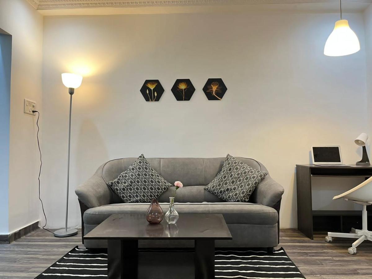 Bedchambers Serviced Apartments, Hyderabad Exterior foto